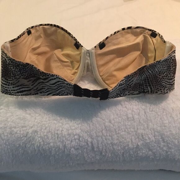 Victoria’s Secret strapless bio fit multiway animal print bra 34 D - Picture 2 of 5